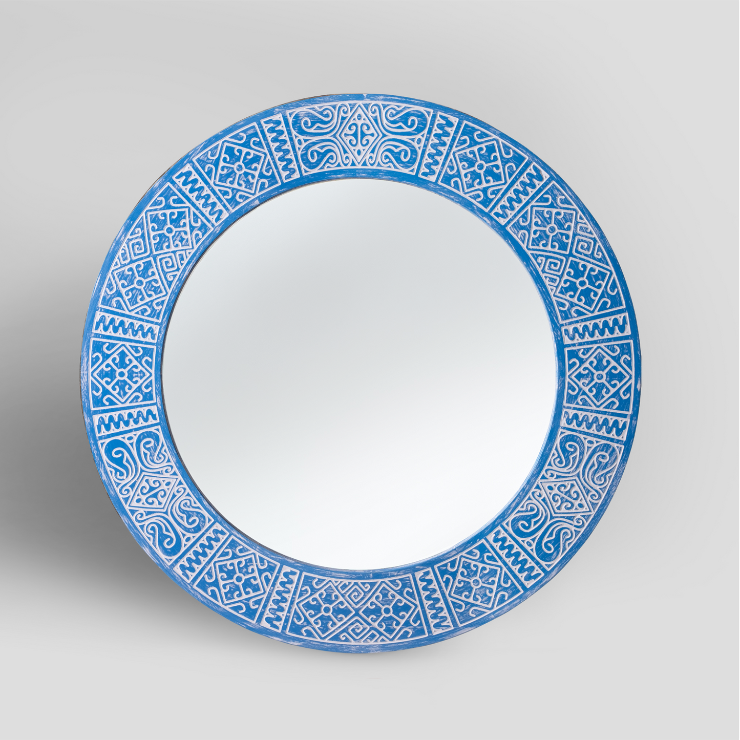 Round Bathroom Mirror Balian 32"